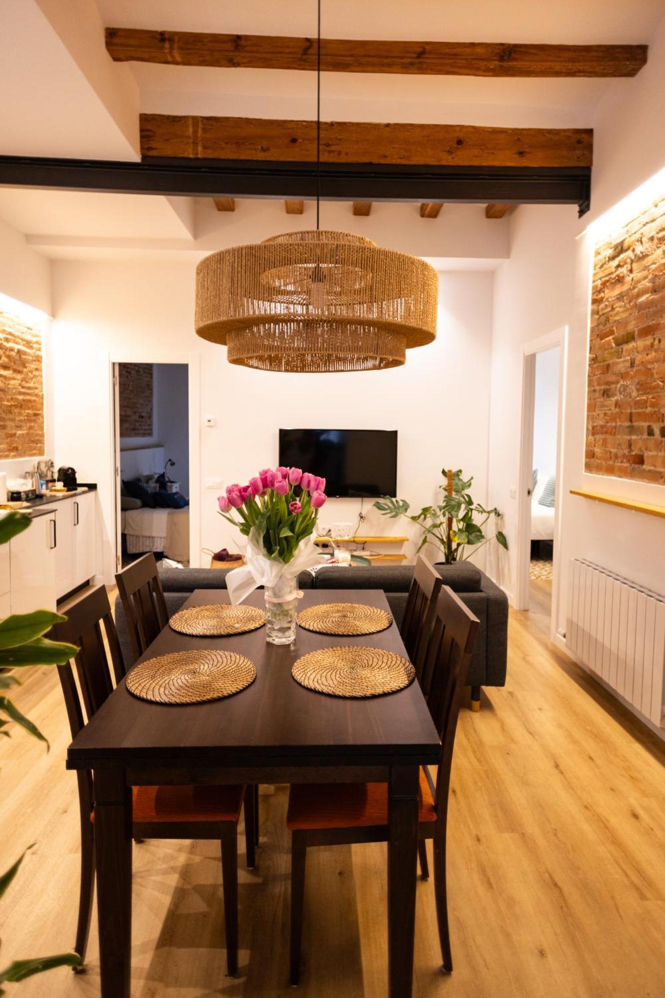 Poble Sec Charming Apartment Barcelona Luaran gambar